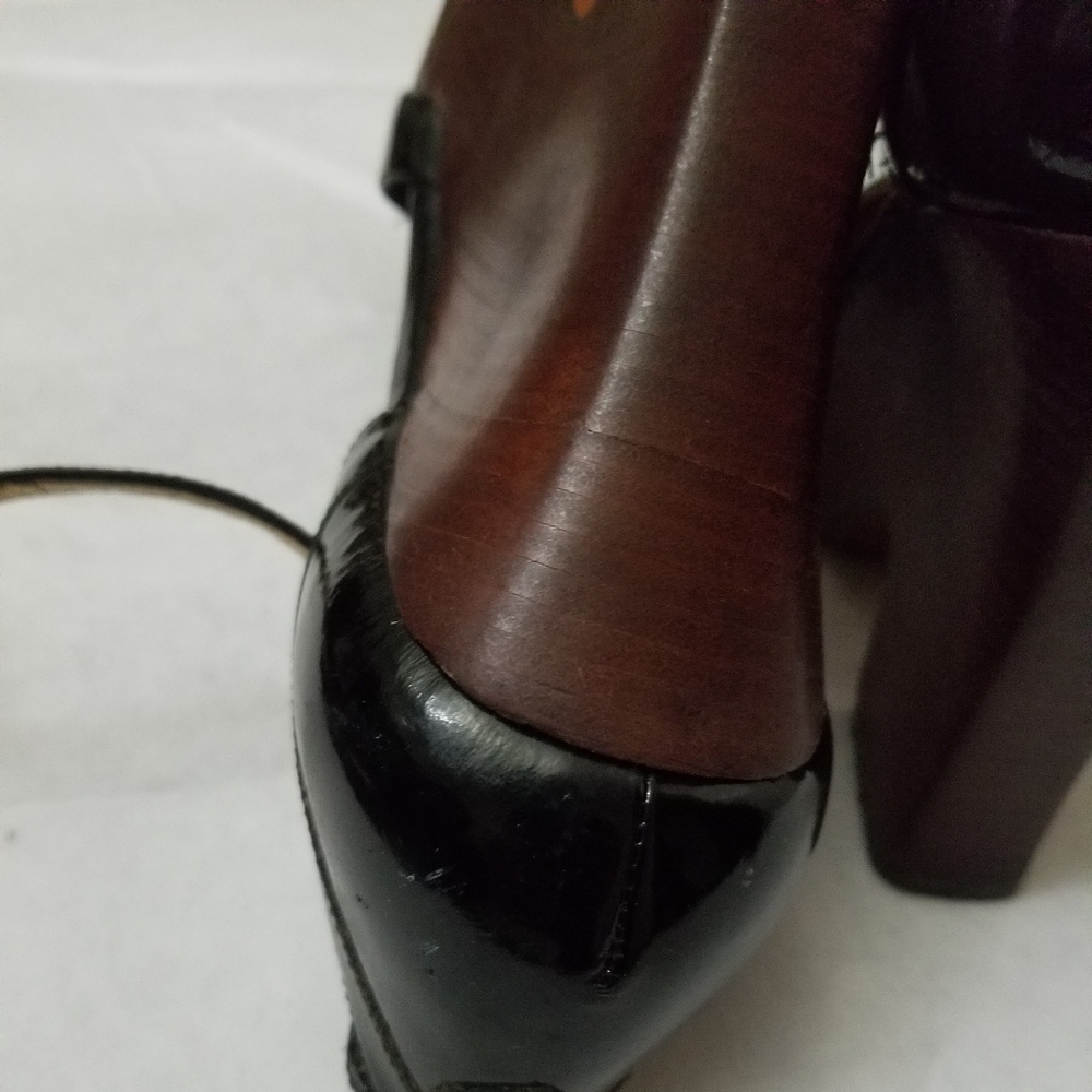 1980's Marc Fisher platform - Picture 8 of 9